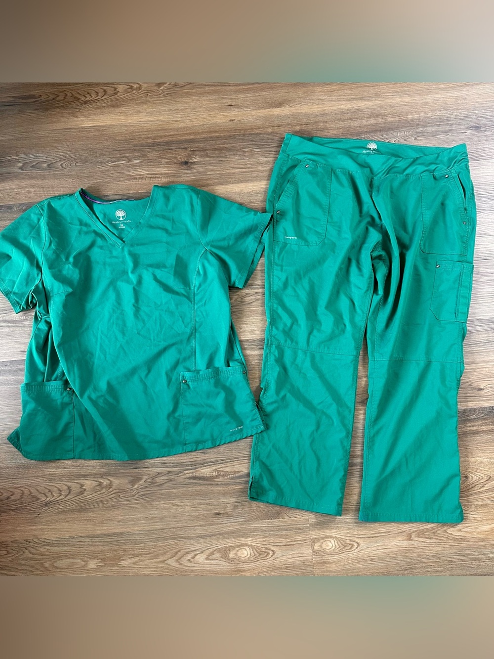 Healing Hands Purple Label Tori Scrub Pants 2X Petite Juliet Top 3X Green Plus